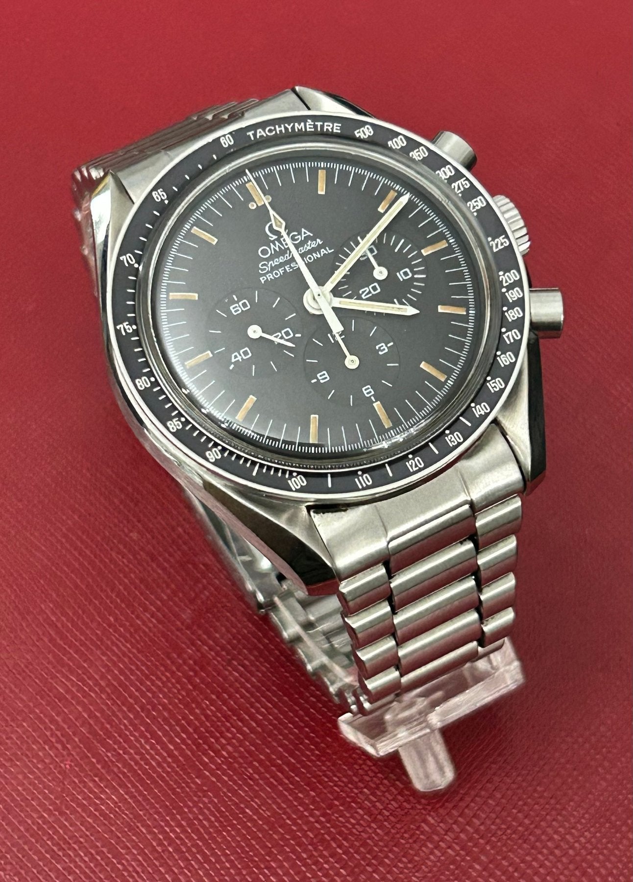 Omega - Speedmaster Moonwatch 861 Apollo XI Amarelo - 1450808 - Homem - 1980-1989