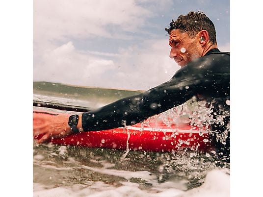 Apple Watch Series 10 (2024), GPS + Telemóvel, 46 mm, Gesto de Toque Duplo, Caixa em Titânio Natural, Bracelete Milanese Loop Natural, Tamanho S/M