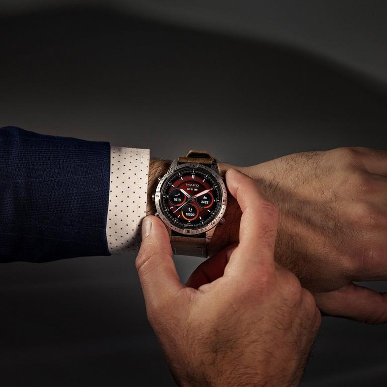 Relógio inteligente Garmin MARQ Adventurer (2ª geração) em aço Damasco, 46 mm, 2.800 £