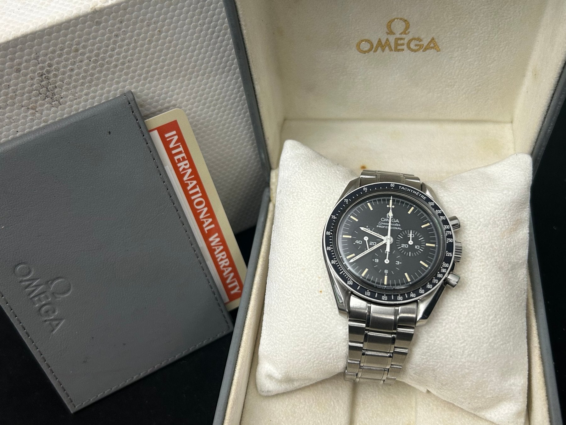 Omega - Speedmaster Moonwatch "Amarelo" - 3450808 - Homem - 1990-1999