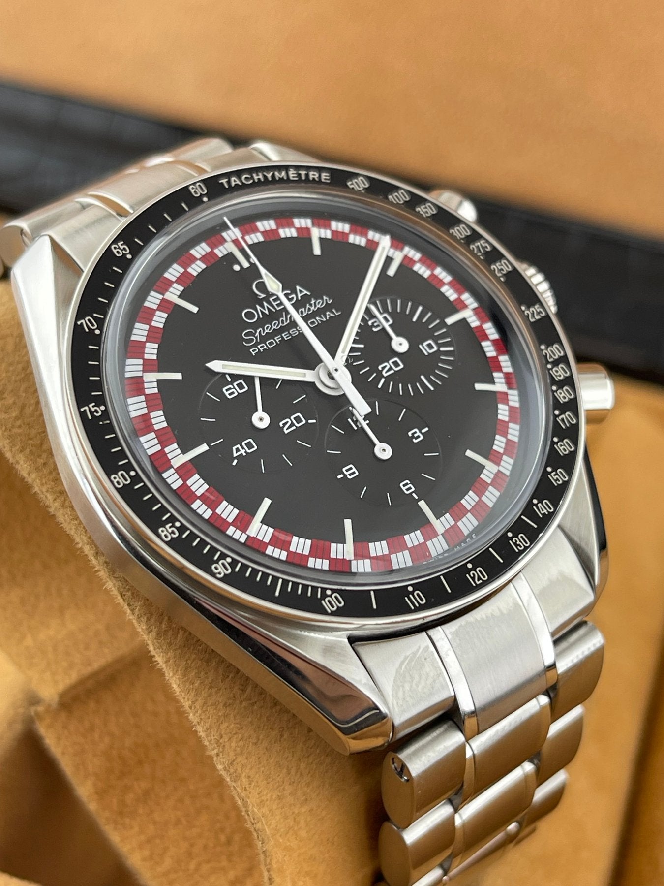 Omega - Speedmaster Professional “Tintin” Special Edition - 145.0051 - Homem - 2014 