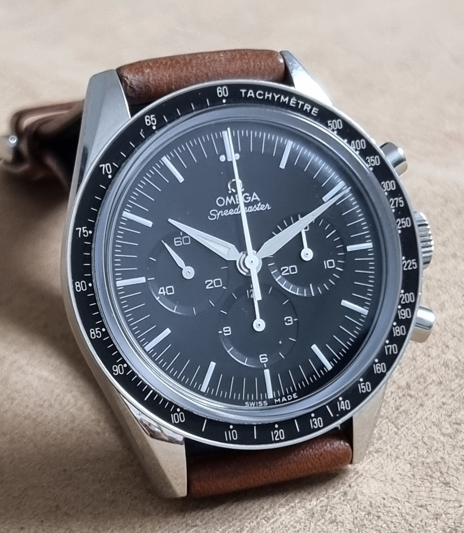 Omega - Speedmaster - 311.32.40.30.01.001 - Masculino - 2000 - 2010