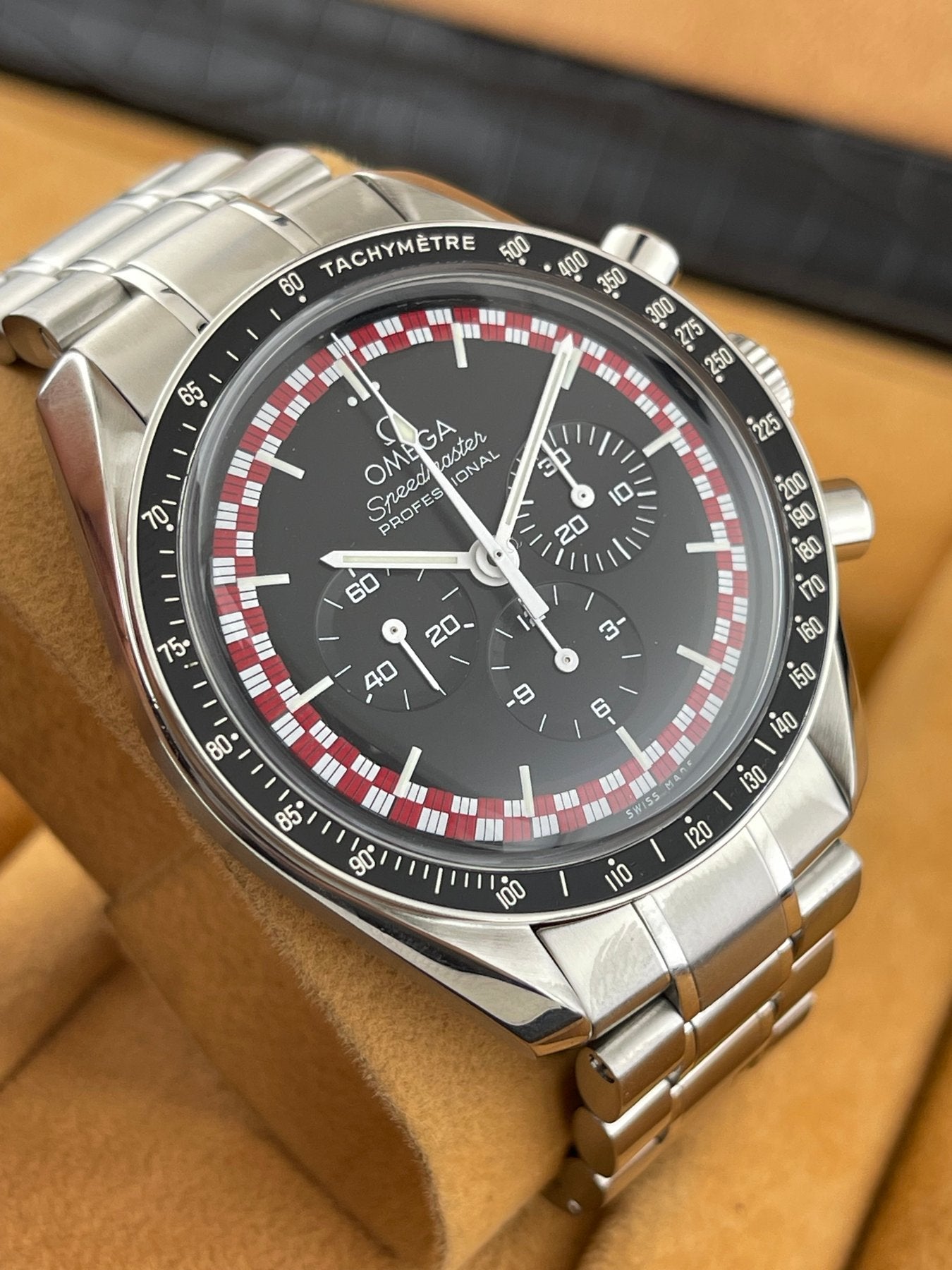 Omega - Speedmaster Professional “Tintin” Special Edition - 145.0051 - Homem - 2014 